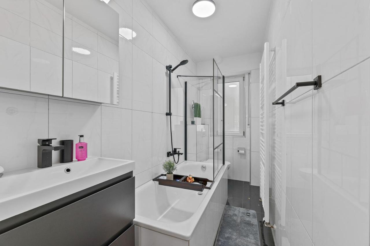 Das Crazy Monkey Loft Mit 100Qm & Summerlounge Leilighet Stuttgart Eksteriør bilde