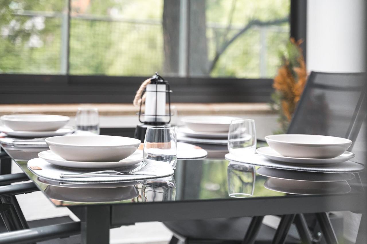 Das Crazy Monkey Loft Mit 100Qm & Summerlounge Leilighet Stuttgart Eksteriør bilde